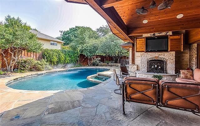 1st image of 9511 Shady Valley Dr