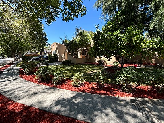 2nd image of 1077 Obrien Ct