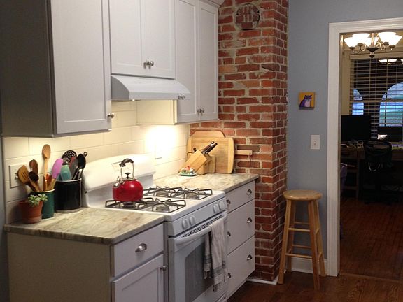 3rd image of 2318 Island Home Ave