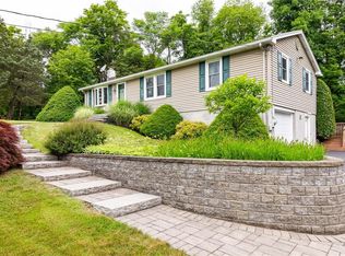 486 Schultz Hill Rd, Rhinebeck, NY 12572