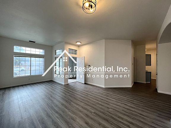 3rd image of 8617 Underhill Dr