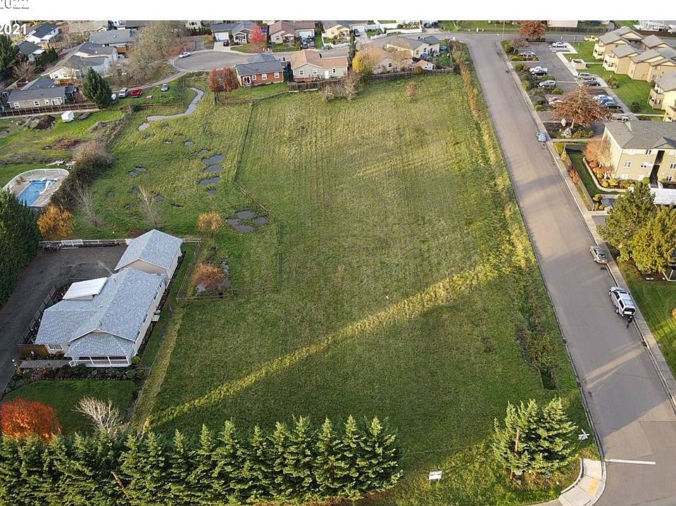 151 Pear Ln, Sutherlin, OR 97479 Zillow