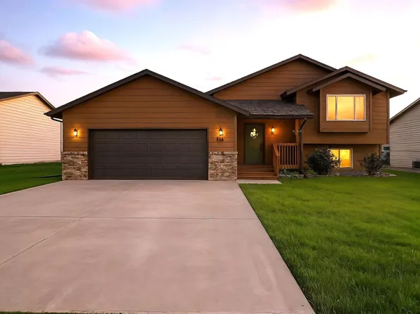 740 Radial Ln, Box Elder, SD 57719
