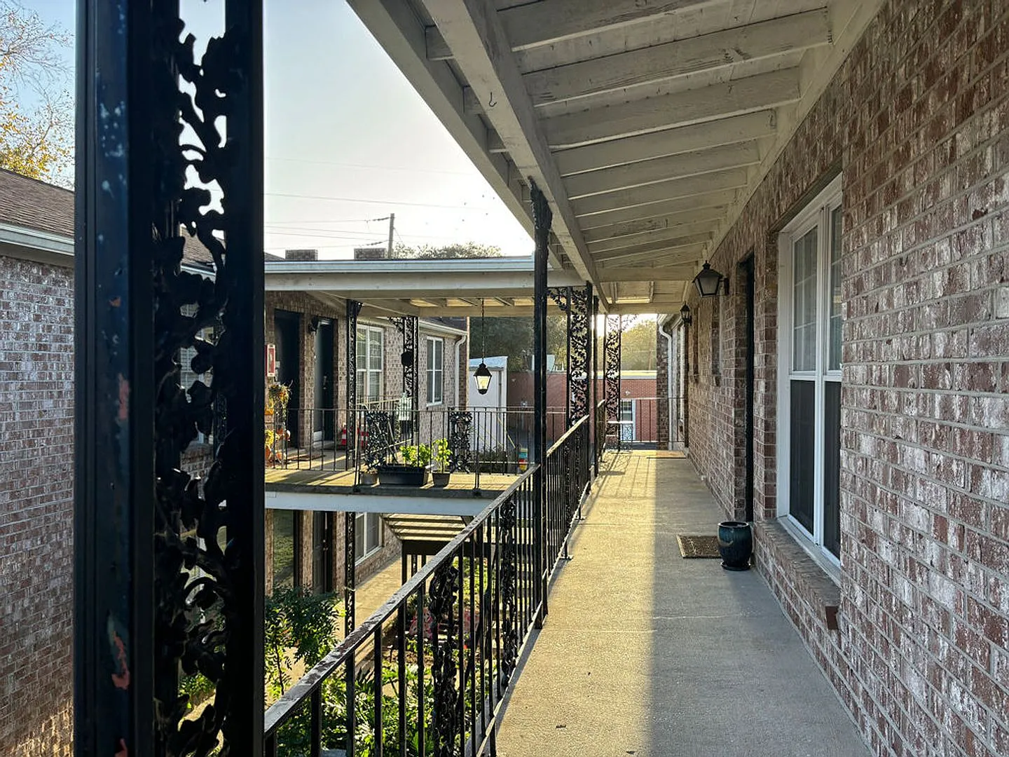 Available 10/1. Freshly Updated! Beautiful 1 Br/1ba Condo Available Now, Just Minutes From Musc! — Photo 3