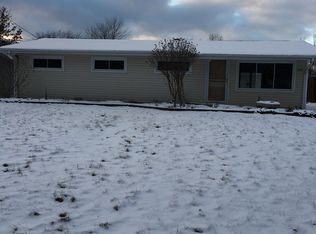 9246 Coventry Dr, Northfield, OH