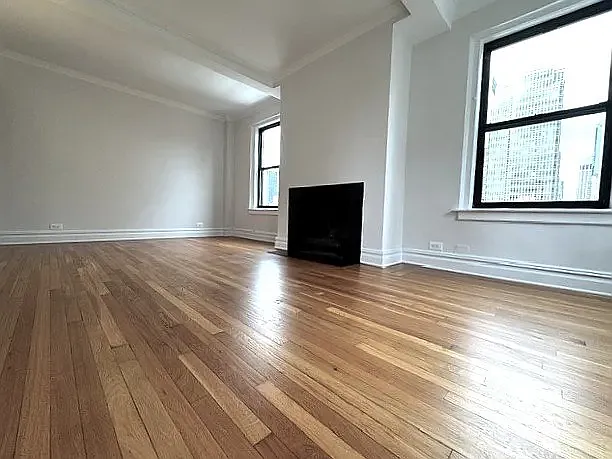 360 East 55th Street — Photo 3
