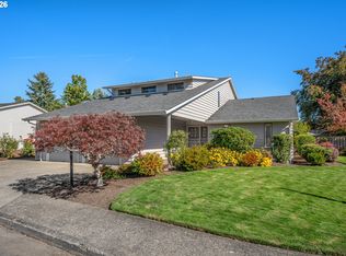 10105 SW Highland Dr, Tigard, OR 97224