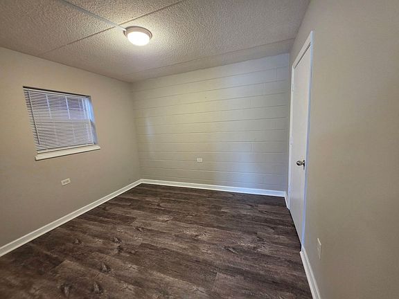 4th image of 100 Brookside Dr APT 3A