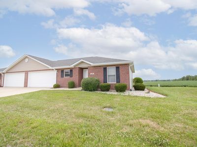 170 Sunset Dr, Winchester, IN, 47394