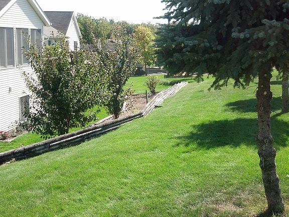 2nd image of 4669 Hillside Dr