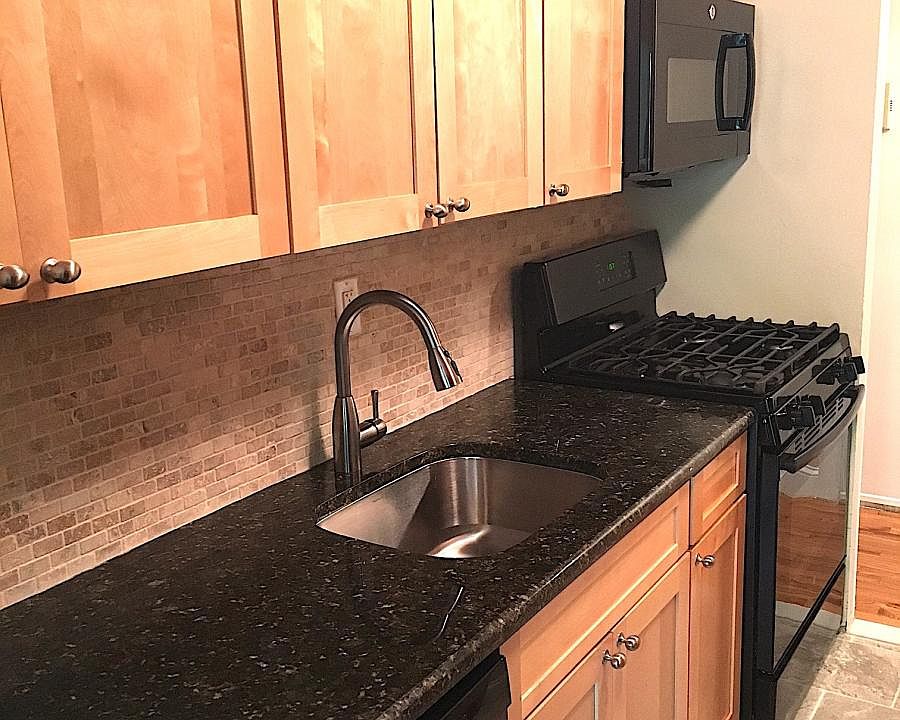 1st image of 1 Cresthill Dr #12C