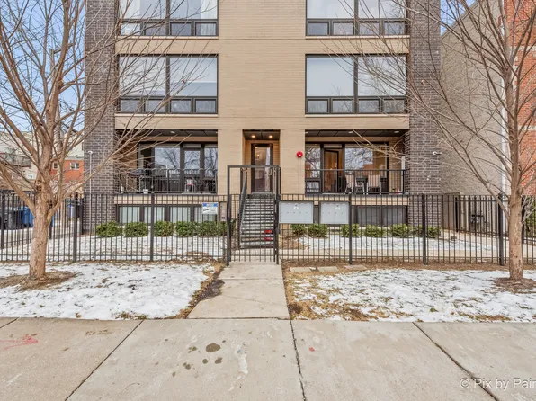 117 S Bell Ave #1S, Chicago, IL 60612