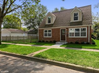 1021 McDaniel Ave, Evanston, IL 60202