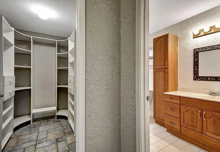 1402 Cormorant Rd — Photo 26