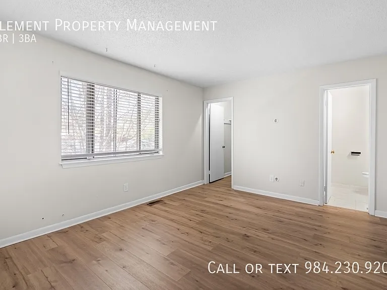 7163 Sandy Creek Dr — Photo 24