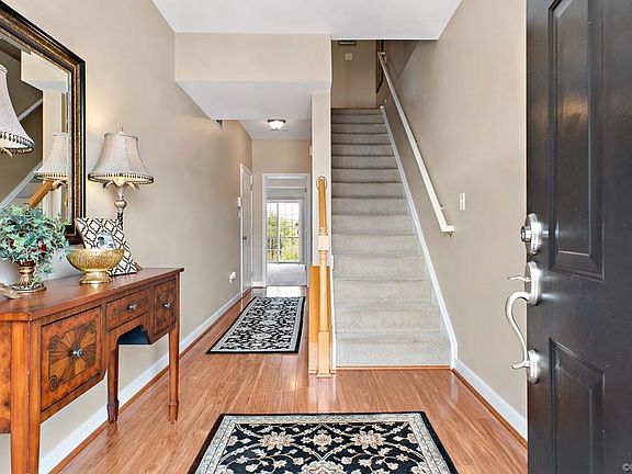 3rd image of 3907 Schooner Ln #3907