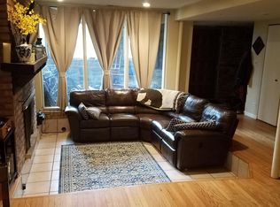 809 S Bishop St, Chicago, IL 60607