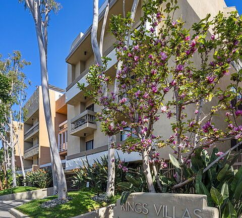 3rd image of 750 N Kings Rd APT 224