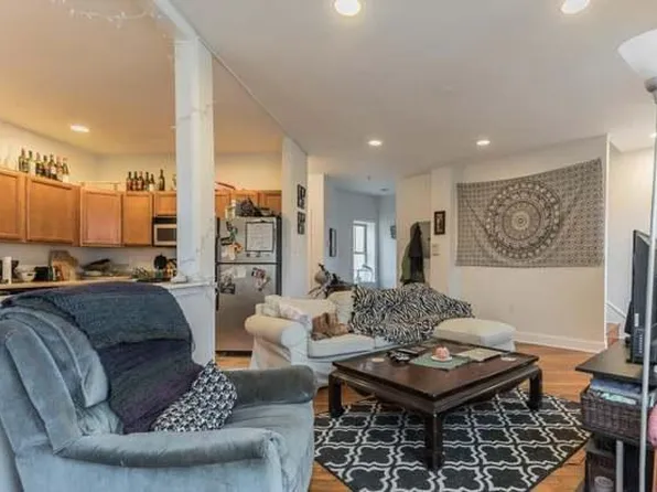 2425 Grays Ferry Ave, Philadelphia, PA 19146