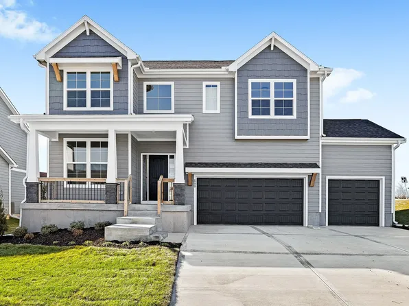 500 SW Brummel Rd, Lees Summit, MO 64081