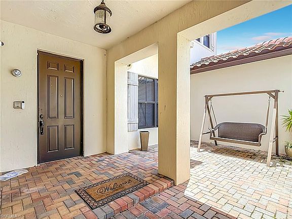 4th image of 5024 Milano ST