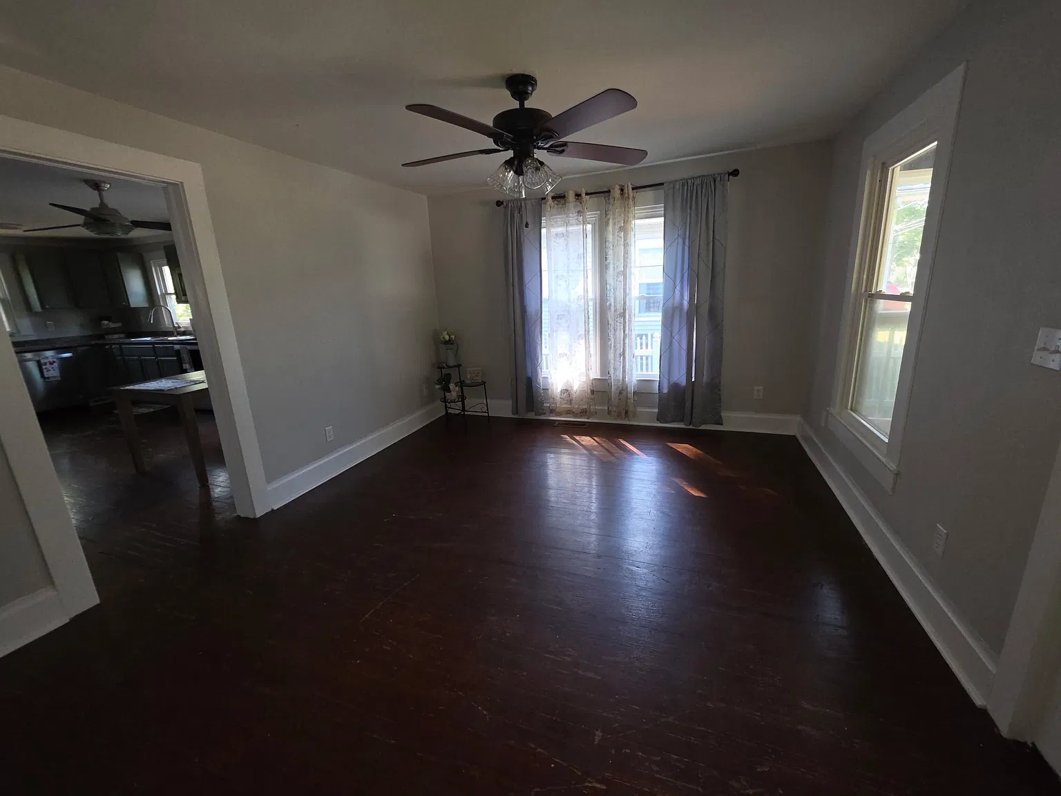 4 bed, 1626 sqft, $1,600 — Photo 2