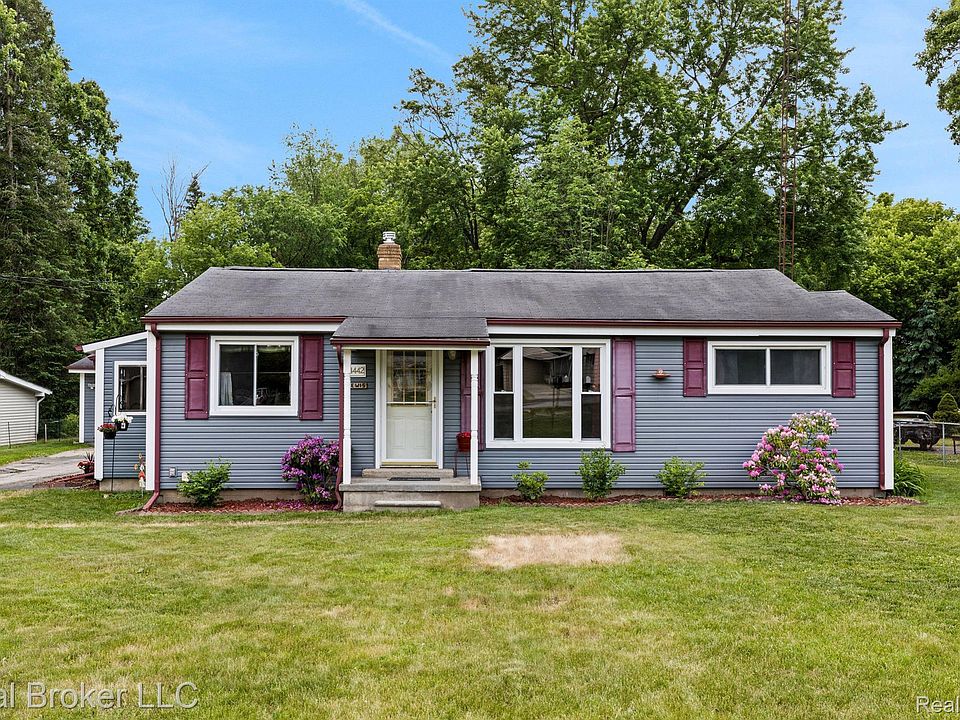 1st image of 4442 Mollwood Dr