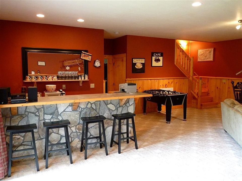 1st image of 141 Valley Cove Pl