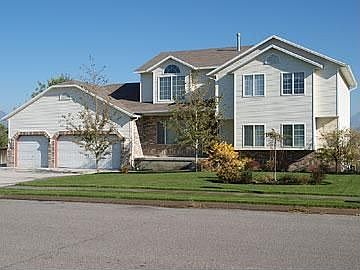 1st image of 12067 Janice Dr