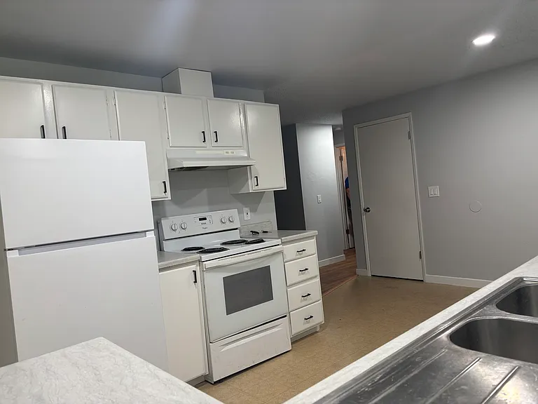 19311 B St E #1 — Photo 10