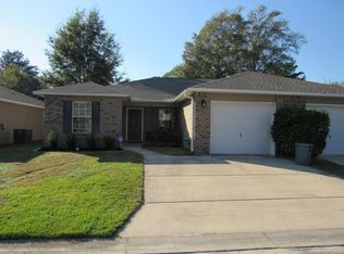 1204 Chimera Ln, Fort Walton Beach, FL 32547