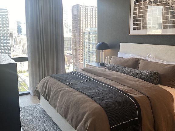 3rd image of 234 W Polk St #3106