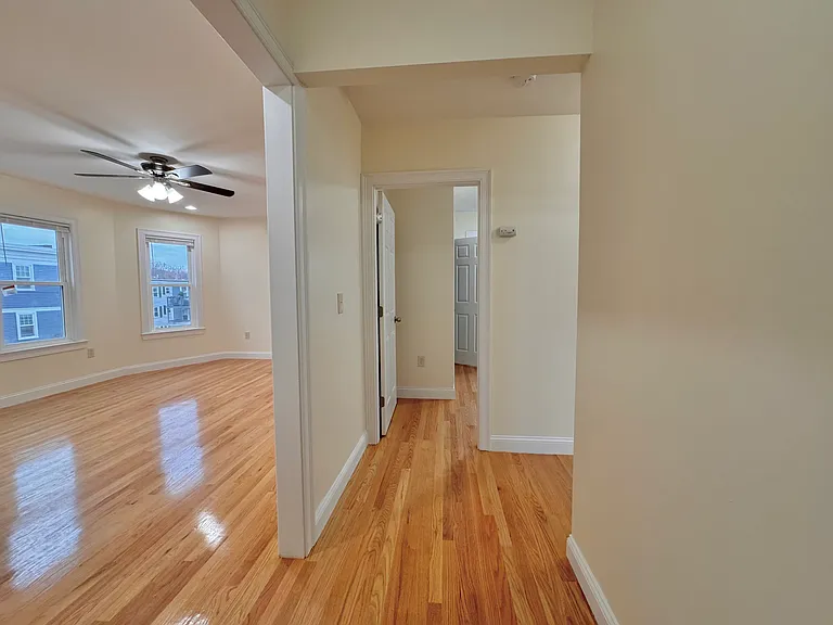 12 Boyd St #3 — Photo 3