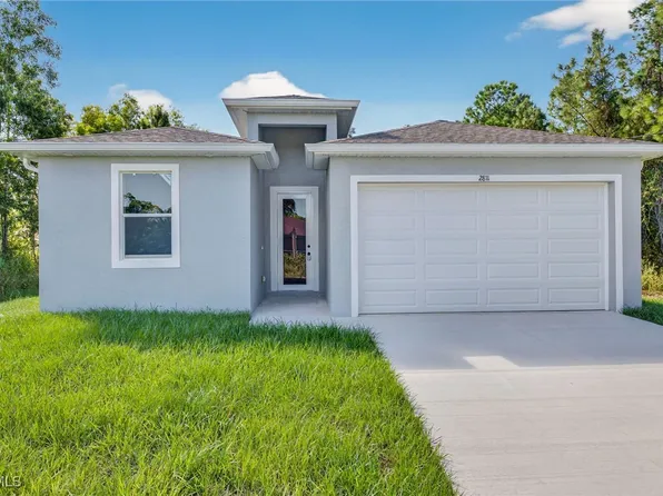 2811 16th St W, Lehigh Acres, FL 33971