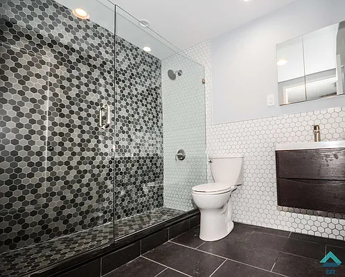 Rented by EXR | media 15