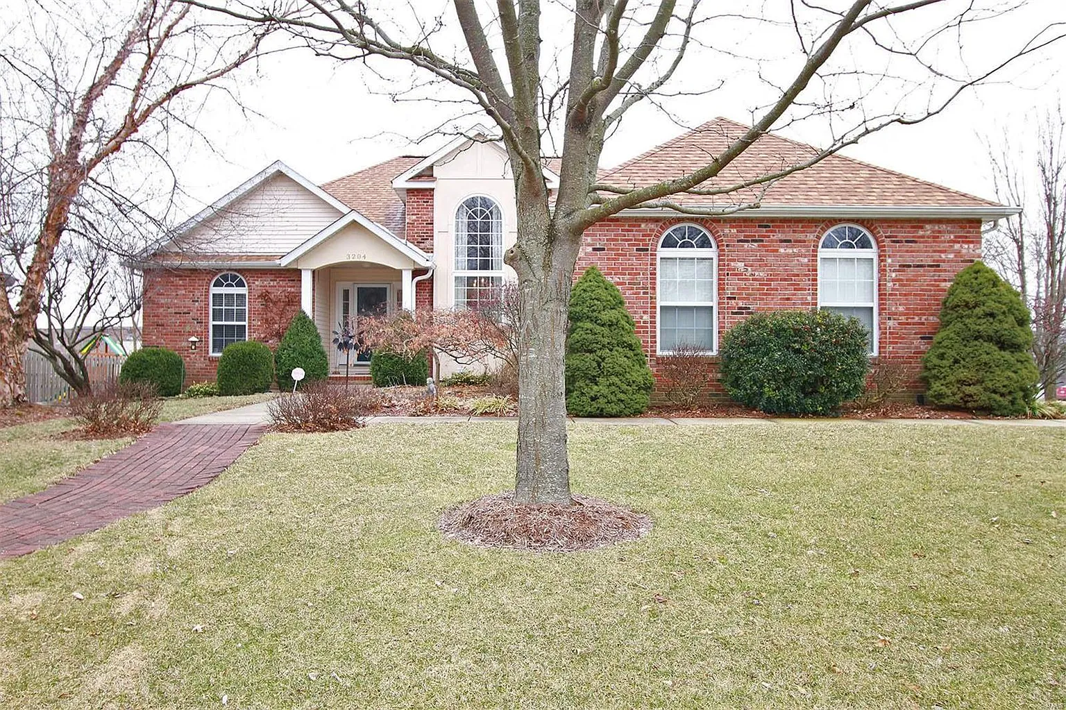 3204 Tanglebrook Dr photo 1