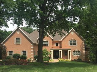 13 Holloway Dr, Lake Saint Louis, MO