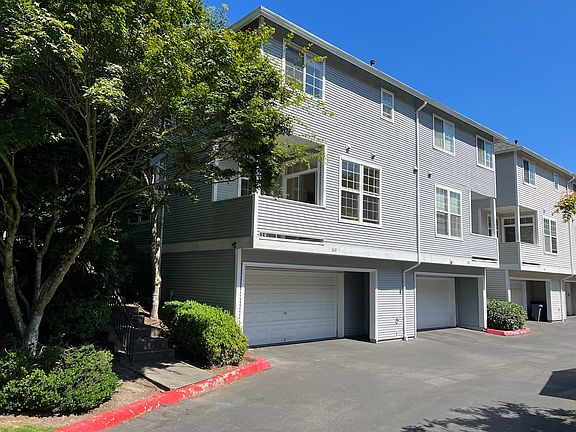 2nd image of 369 227th Ln NE