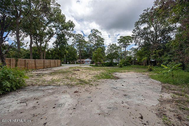 2nd image of 3724 HENDRICKS Avenue