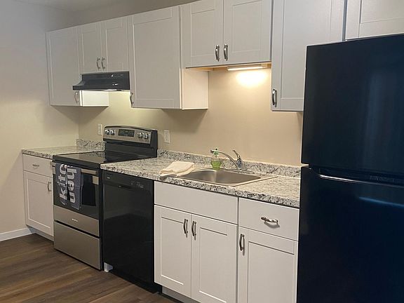 2nd image of 1 Oak Hill Ln APT 103