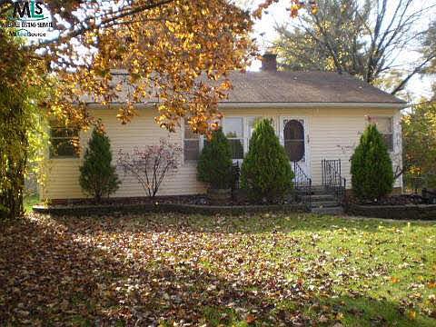 1st image of 37 Ellwood St