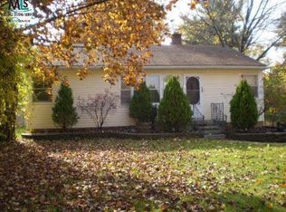 37 Ellwood St, Mount Clemens, MI 48043