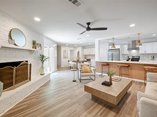 2528 Matland Dr, Dallas, TX 75237