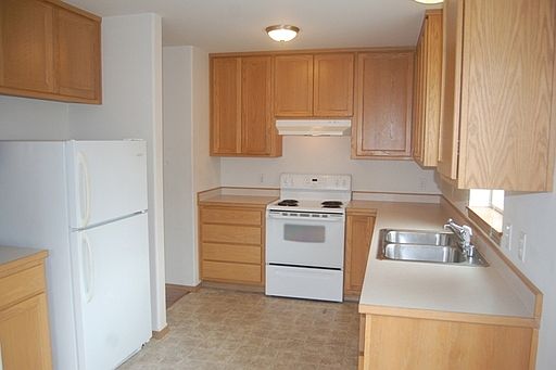1st image of 1301 NW Elwha St
