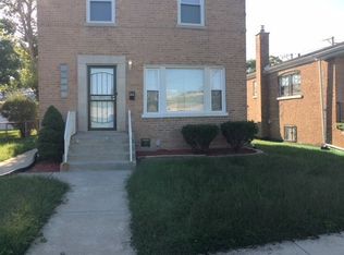 9018 S Colfax Ave, Chicago, IL 60617