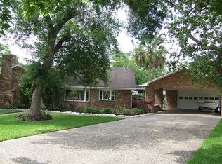 1303 Antigua Ln, Houston, TX 77058