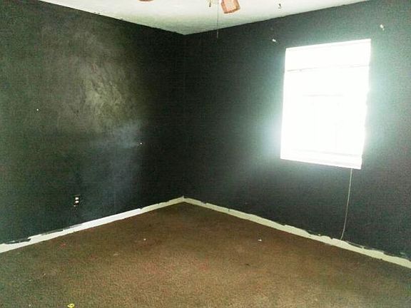 3rd image of 4558 Hickory Forest Cir