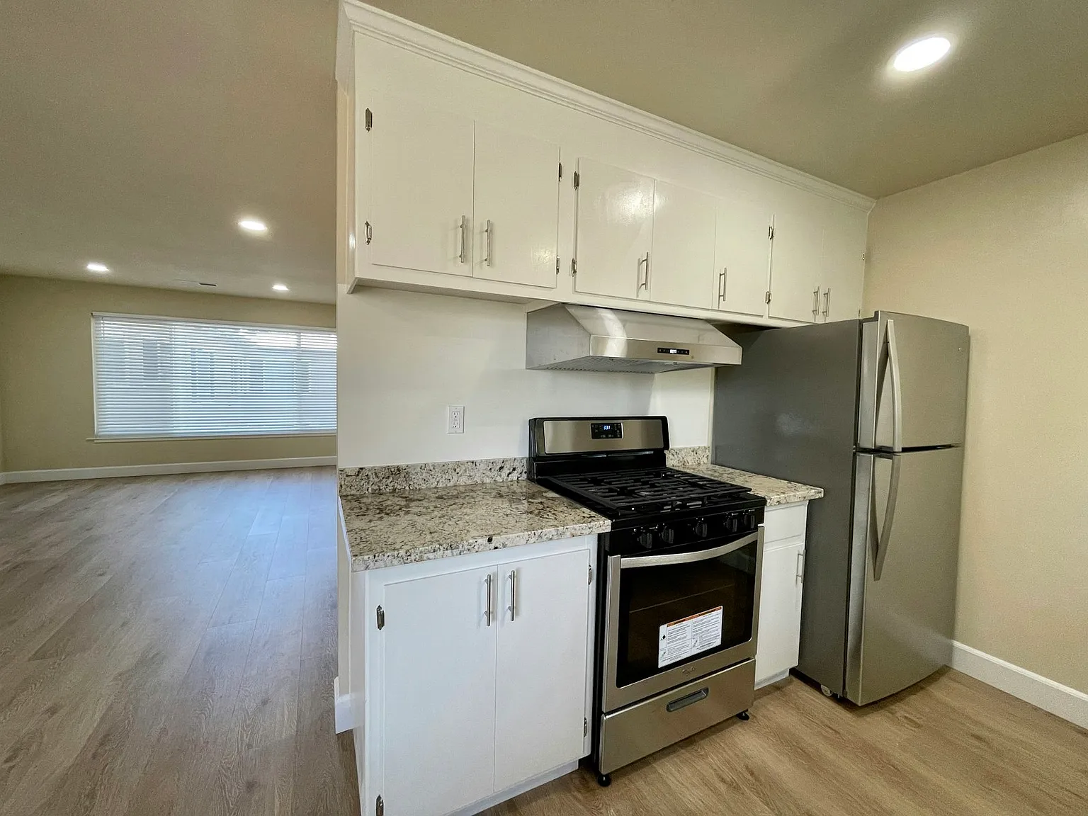 786 Elm Street, Unit 11 — Photo 2