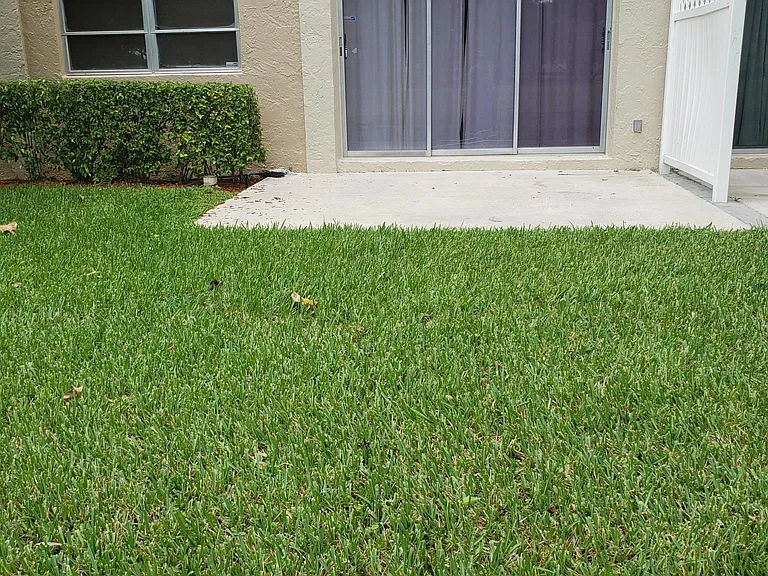 7730 NW 50th St — Photo 11