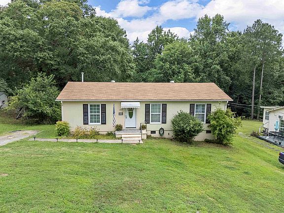 2nd image of 119 Gregory St